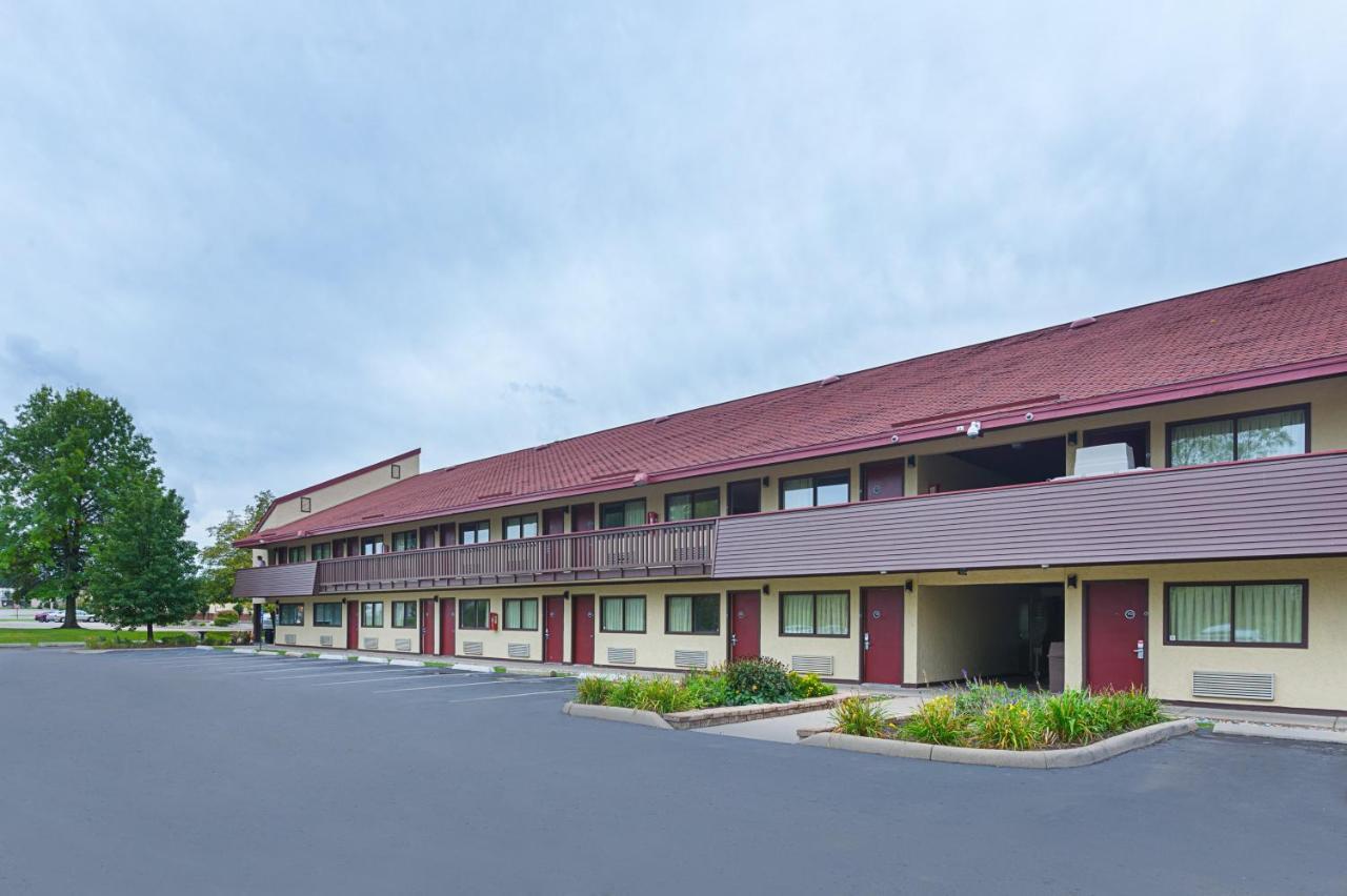 Red Roof Inn Lansing West - Msu Zewnętrze zdjęcie